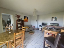 Appartement T3 avec terrasse + parking privé , à  Bordeaux – Quartier Nansouty/ Bergonié