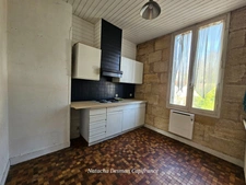 Hypercentre de Saint-Médard-en-Jalles (33)– Ensemble immobilier à fort potentiel à rénover 