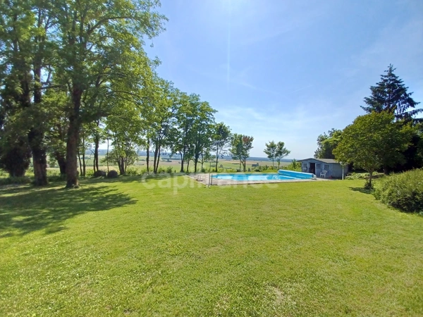À vendre,  Propriété d'exception avec vue panoramique à Mongauzy- La Réole, (Entre Langon et Marmande) 11pièces, 