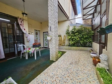 Ensemble immobilier 8 pièces BORDEAUX (33)