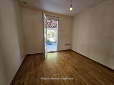 SALAUNES – ENSEMBLE IMMOBILIER DE 139 M² SUR PRÈS DE 2 HECTARES**(33)