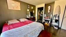 A vendre maison à rénover et dépendances à  CHALLIGNAC (16)