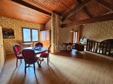 Maison Familiale de 7 pièces , à SALAUNES (33), à Vendre, 