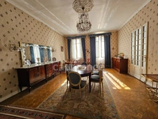 Ensemble immobilier 8 pièces BORDEAUX (33)