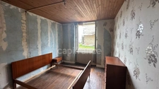 À Vendre – Maison avec Grande Dépendance et Terrain de 3 975 m² à Mortier (17) – À RÉNOVER