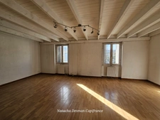 Hypercentre de Saint-Médard-en-Jalles (33)– Ensemble immobilier à fort potentiel à rénover 