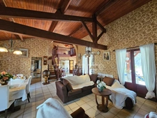 Maison Familiale de 7 pièces , à SALAUNES (33), à Vendre, 