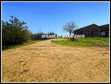 Propriéte agricole secteur EAUZE (32) Maison Gasconne 10 Pièces + Nombreux hangars 2 LACS SANS VIS à VIS 