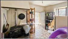 Propriete à BARRAN (GERS) AVEC MAISON GASCONNE EN PIERRES- 160 m² hab- sur 2,6 hectares + dépendances +PUITS 