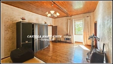 Propriete à BARRAN (GERS) AVEC MAISON GASCONNE EN PIERRES- 160 m² hab- sur 2,6 hectares + dépendances +PUITS 