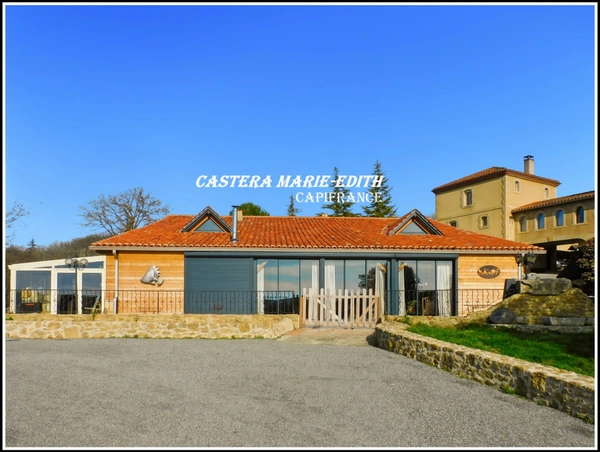 DOMAINE - HAMEAU - MANOIR AVEC TOURS + 2 MAISONS + LAC +33 pièces - MIRANDE à 7 MINUTES  (32) Opportunité unique