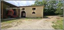 Dpt Gers (32), à vendre proche de AUCH   Bâtiment 860 M² à rénover