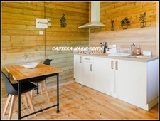 DOMAINE - HAMEAU - MANOIR AVEC TOURS + 2 MAISONS + LAC +33 pièces - MIRANDE à 7 MINUTES  (32) Opportunité unique