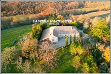 Maison à vendre 8 pièces 272 M² Proche Auch 19756 M² - Secteur recherché - Vue Pyrénées