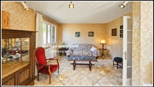 Maison à vendre 6 pièces AUCH (32) à 5 minutes du centre ville - Grand bâtiment d'exploitation.