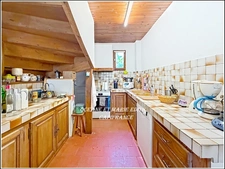 Propriéte agricole secteur EAUZE (32) Maison Gasconne 10 Pièces + Nombreux hangars 2 LACS SANS VIS à VIS 