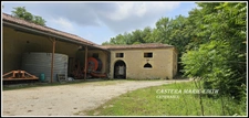 Dpt Gers (32), à vendre proche de AUCH   Bâtiment 860 M² à rénover