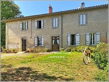 Propriéte agricole secteur EAUZE (32) Maison Gasconne 10 Pièces + Nombreux hangars 2 LACS SANS VIS à VIS 