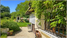 Maison MEUBLEE de PLAIN-PIED - 7 pièces +Véranda + Hangar - Proche VIC-FEZENSAC dans le GERS (32)
