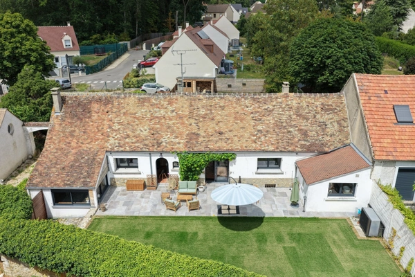 EXCLUSIVITE - Dpt Yvelines (78), à vendre à AUTOUILLET, Maison de caractère 5 pièces