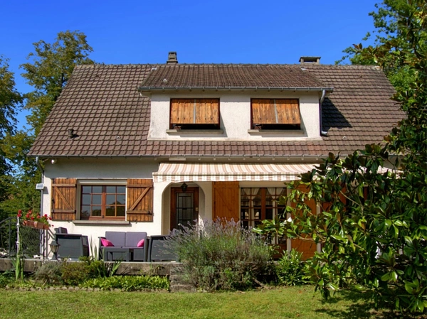 Dpt Yvelines (78), Millemont, maison 6 pièces de 130 m² - Terrain de 1 617,00 m² 