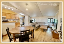 T4 en duplex de 92 m2 au centre de Bourg-Saint-Andéol 