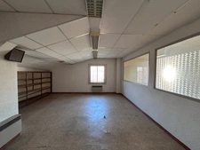 Local/bureau à vendre 300 m2 PIERRELATTE (26)