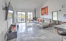 Maison contemporaine à vendre 6 pièces CREMIEU (38)