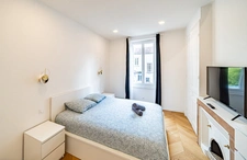 VILLEURBANNE - GRATTE CIEL -  T2 de 51 m² vendu entièrement meublé – Proche métro
