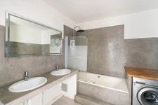For sale: 56 m² one-bedroom apartment in MARSEILLE 3rd arrondissement