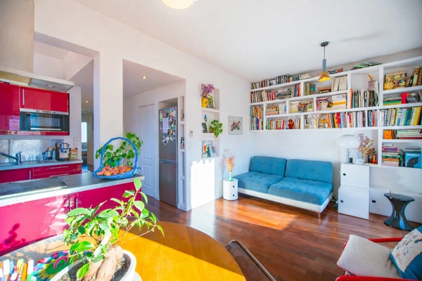 SOUS PROMESSE DE VENTE // À vendre Appartement T3bis de 64m² à MARSEILLE 8E ARRONDISSEMENT