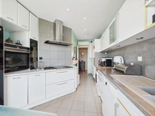 À vendre Appartement T5 de 150 m² au dernier étage avec terrasse à Saint-Giniez MARSEILLE 8E ARRONDISSEMENT