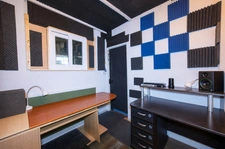 For Sale: 72-square-meter 2-bedroom-plus apartment in Marseille, 1st District