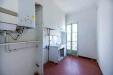 For sale: 2 three-bedroom apartments (55+58 sq. m.) in Marseille's 1st arrondissement