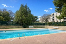 For sale: 73m² two-bedroom apartment in Marseille's 9th arrondissement