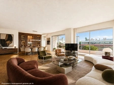 À vendre Appartement T5 de 150 m² au dernier étage avec terrasse à Saint-Giniez MARSEILLE 8E ARRONDISSEMENT