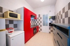 For Sale: 72-square-meter 2-bedroom-plus apartment in Marseille, 1st District