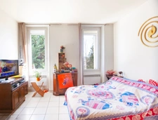 PENDING SALE // Building of 93.29 m² in MARSEILLE 3e