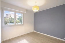 For sale: 73m² two-bedroom apartment in Marseille's 9th arrondissement