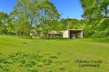 Belle propriété à vendre à SAINT AUBIN DE TERREGATTE (Maison, plusieurs dépendances, gîte) sur 2 hectares 