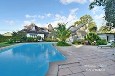 Propriété en pierre avec piscine à vendre (35) LANHELIN - MESNIL-ROC'H