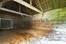 Maison rénovée + ancienne maison + (granges, écurie, étable)  LES PAS-PONTORSON (50) en Baie du Mont Saint Michel