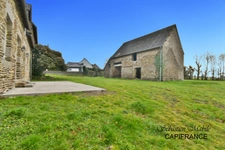 Maison rénovée + ancienne maison + (granges, écurie, étable)  LES PAS-PONTORSON (50) en Baie du Mont Saint Michel