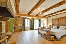 Chambres d'hôtes et gîte à vendre en Bretagne 9 pièces SOUGEAL (35) en Baie du Mont Saint Michel - Terrrain de 2200 M² 