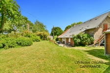 Belle propriété à vendre à SAINT AUBIN DE TERREGATTE (Maison, plusieurs dépendances, gîte) sur 2 hectares 