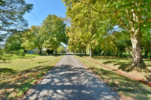 Propriété à vendre avec 5 gîtes + un appartement 14 pièces (50) à Pontorson en Normandie en Baie du Mont Saint Michel