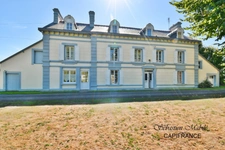 Propriété à vendre avec 5 gîtes + un appartement 14 pièces (50) à Pontorson en Normandie en Baie du Mont Saint Michel