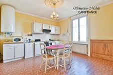 Bourgeois house for sale with 10 rooms in Pontorson (50) - Mont Saint Michel Bay
