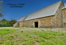 Dpt (35), à vendre ensemble immobilier à rénover - Baie du Mont Saint Michel - Saint Georges de Gréhaigne