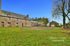 Propriete à vendre 10 pièces (35) LA BOUSSAC en Baie du Mont Saint Michel - 11 600 M² de terrain